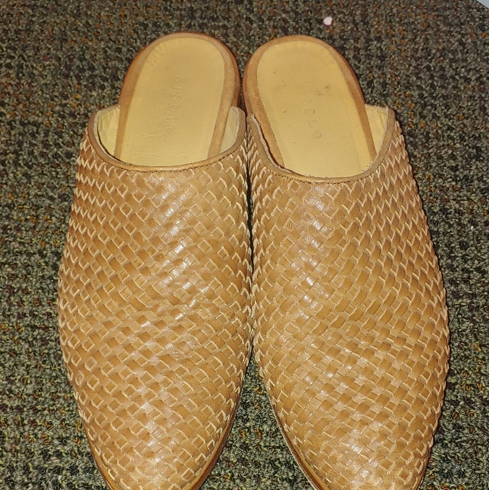 Nisolo Ama Woven Mule